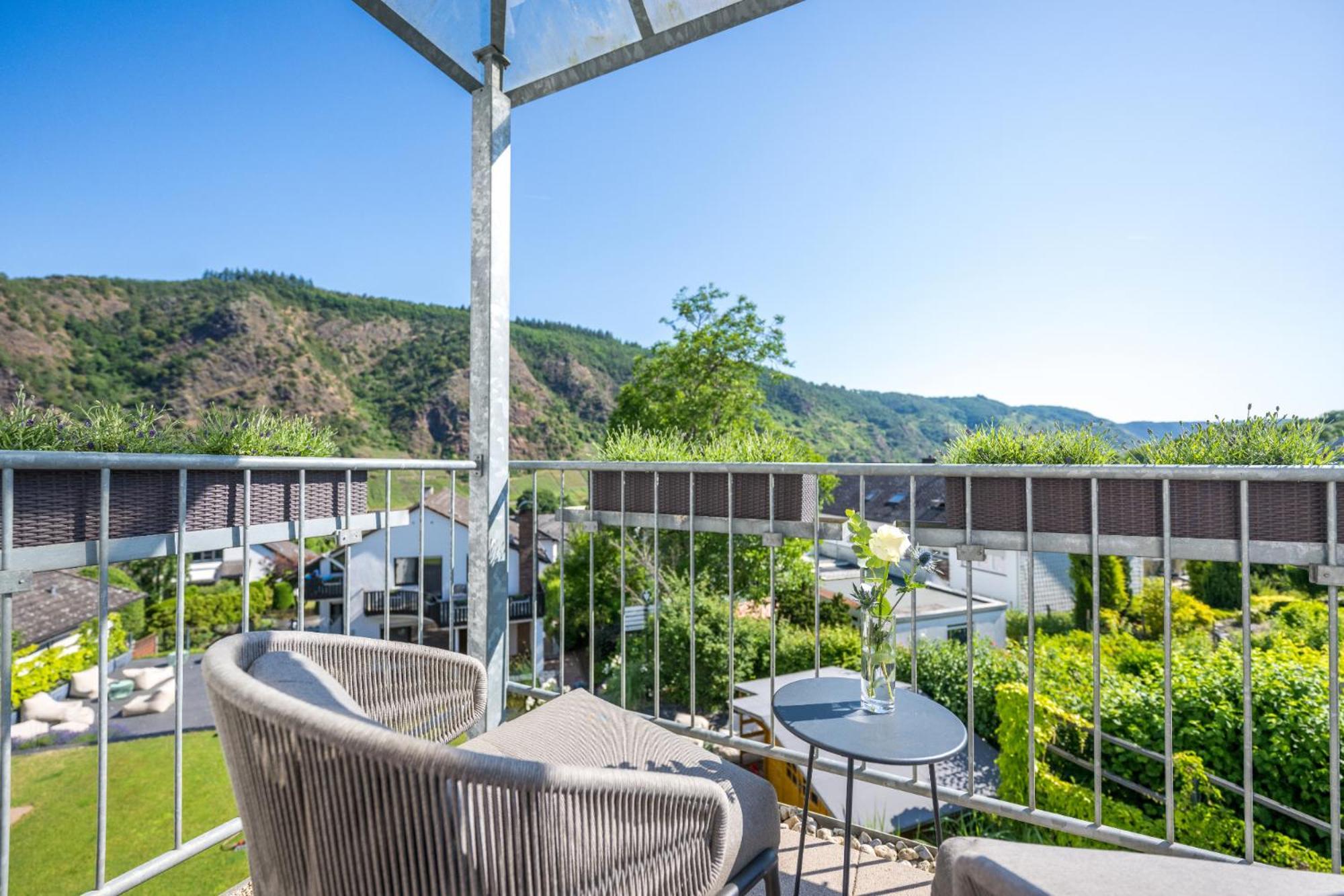 Moselromantik Hotel Kessler Meyer Cochem Exterior foto